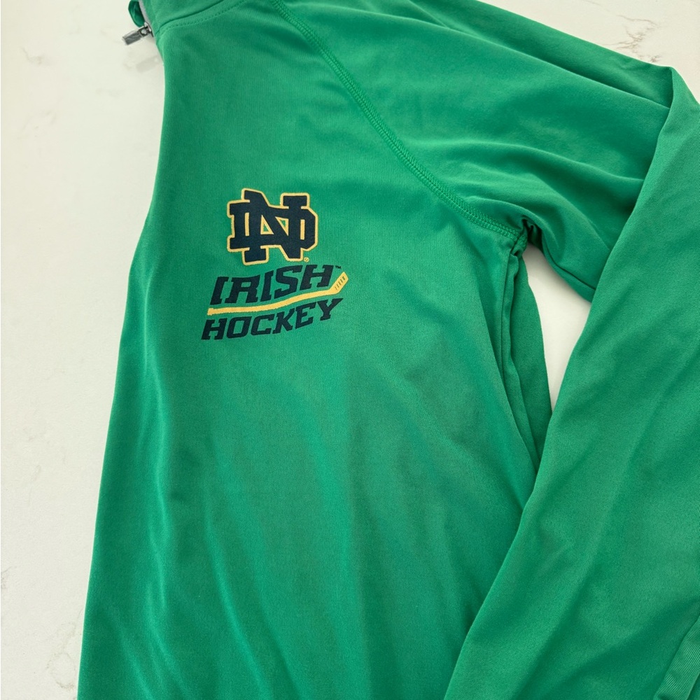 NWOT Notre Dame Under Armour Men's Small HeatGear 1/4 Zip Lightweight Jacket - Picture 4 of 8